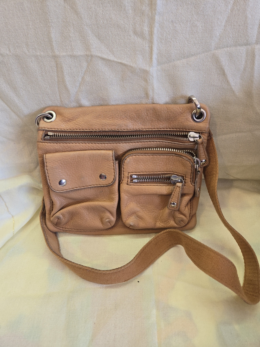 Fossil Tan Leather Crossbody Bag with Silver Hardware